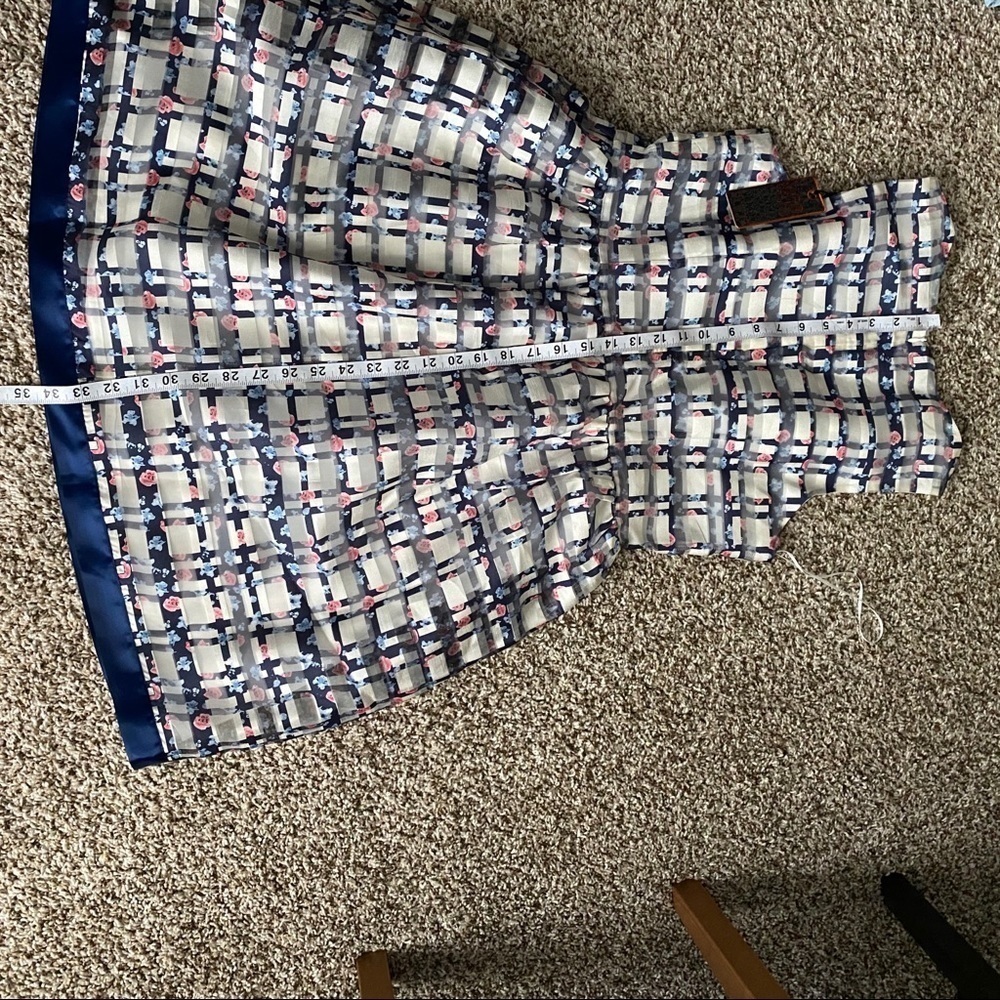 NWT QED London ASOS Check Skater Floral Dress M - Picture 9 of 9